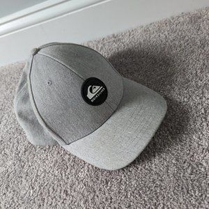 Men's Quiksilver gray hat cap snapback onesize
